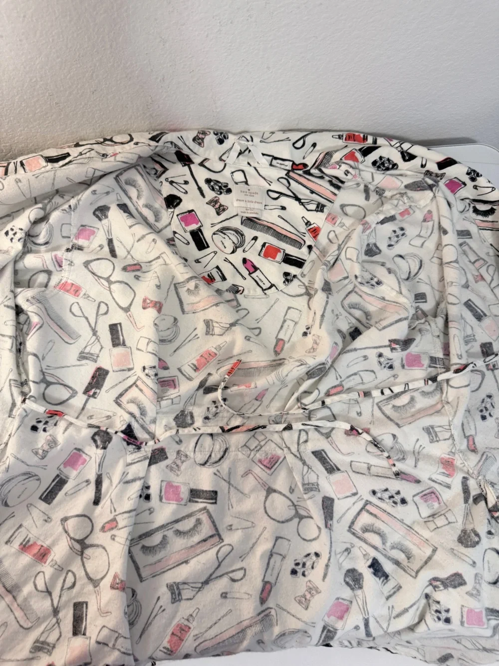 kate spade White Mini Getting Ready Cotton Blend Robe with Makeup Print L/XL